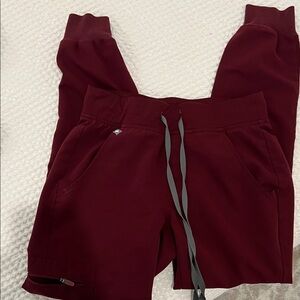 Figs Women's Burgundy Jogger Pants